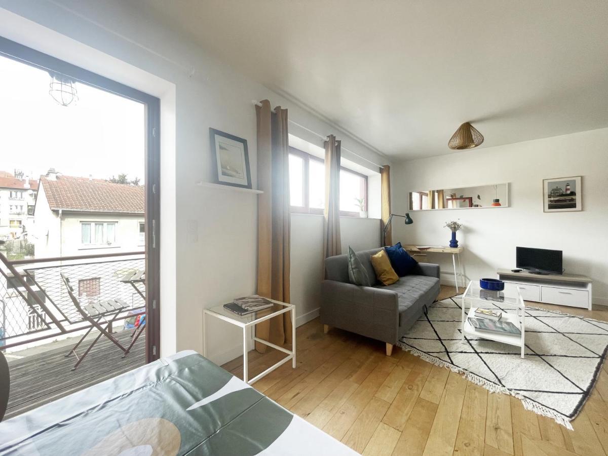 Apartmán Le Balcon Rouge Noisy-le-Sec Exteriér fotografie
